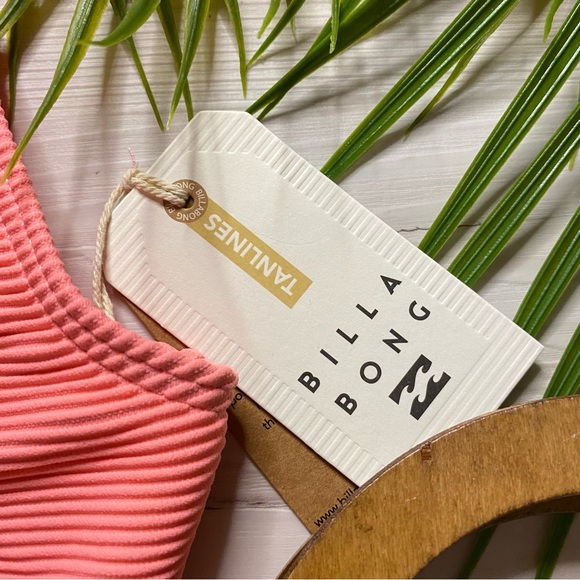 Billabong 🌺 Tanlines Tank Bikini Top - Picture 5 of 15